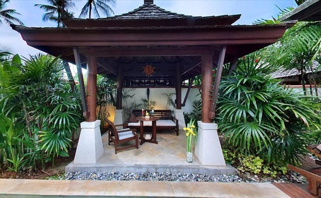 rooms-family-pool-villa