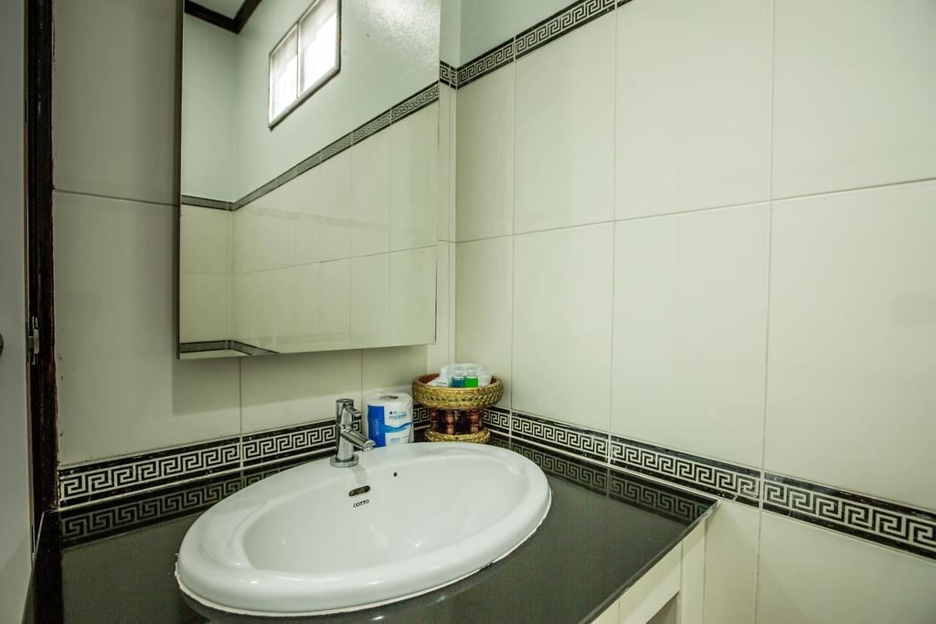 rooms-deluxe-triple-bungalow