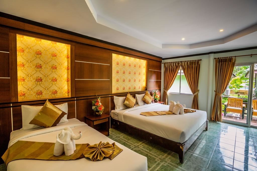 rooms-deluxe-triple-bungalow