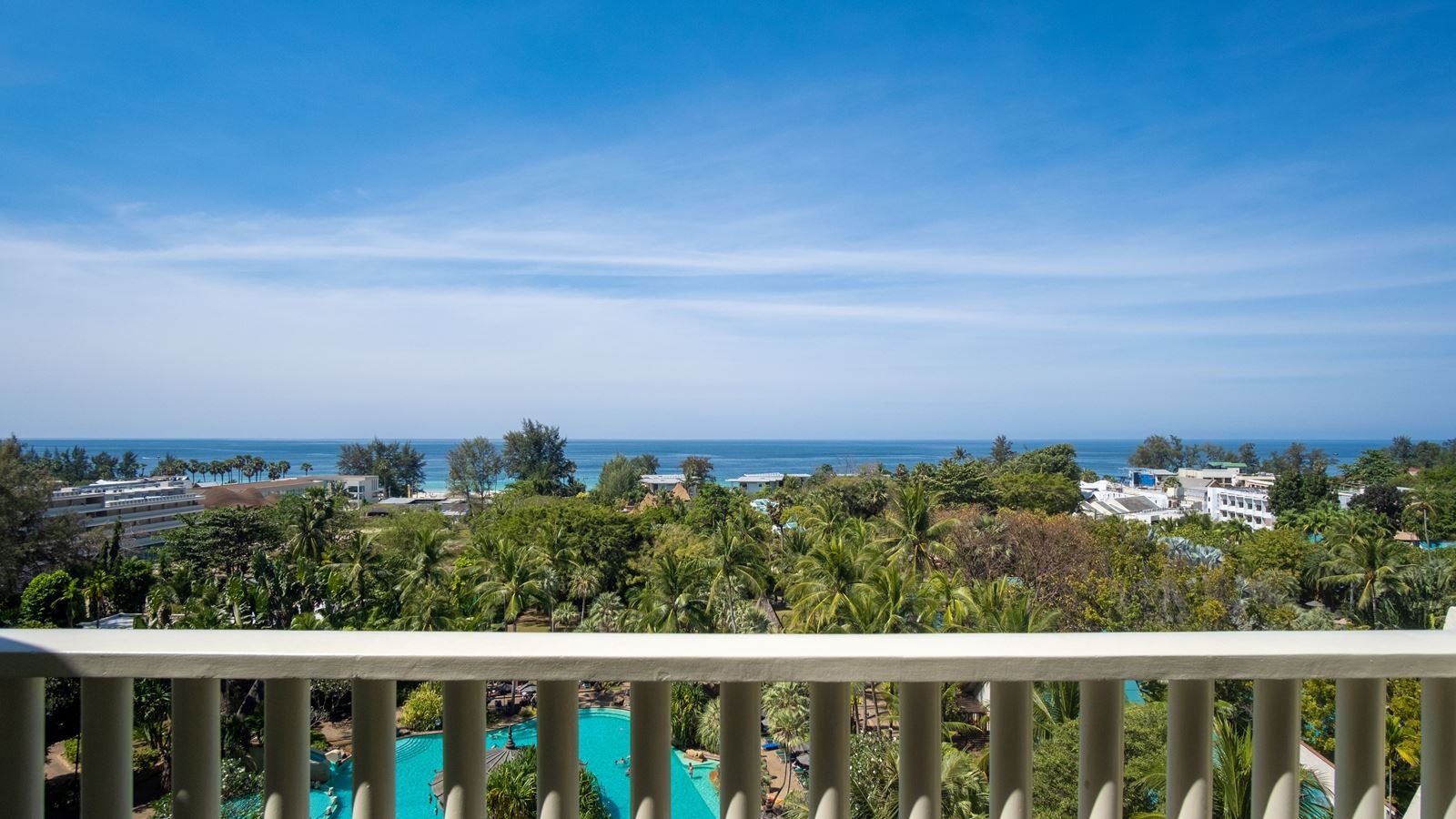 rooms-paradox-seaview