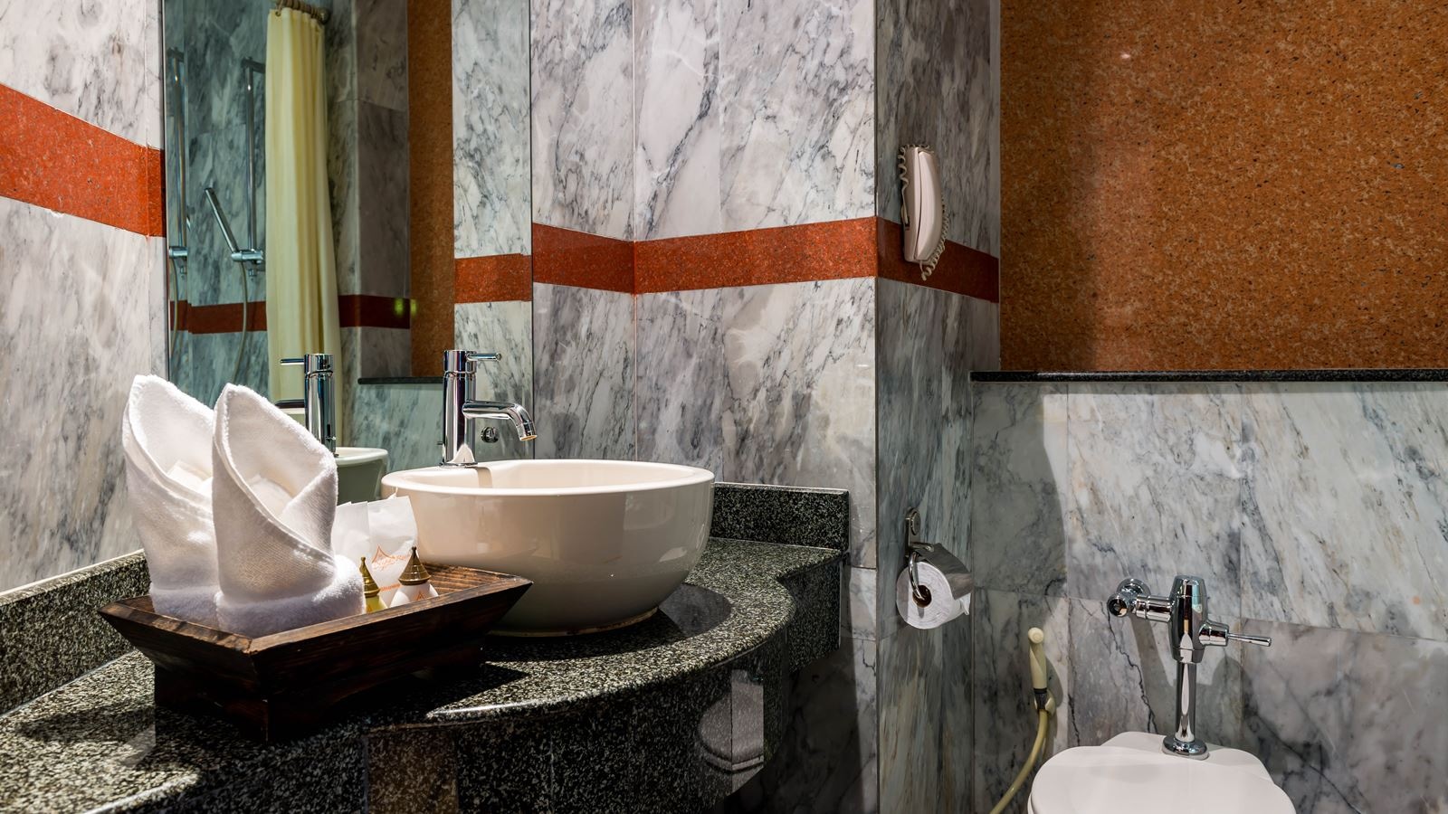 rooms-gran-deluxe-pool-access