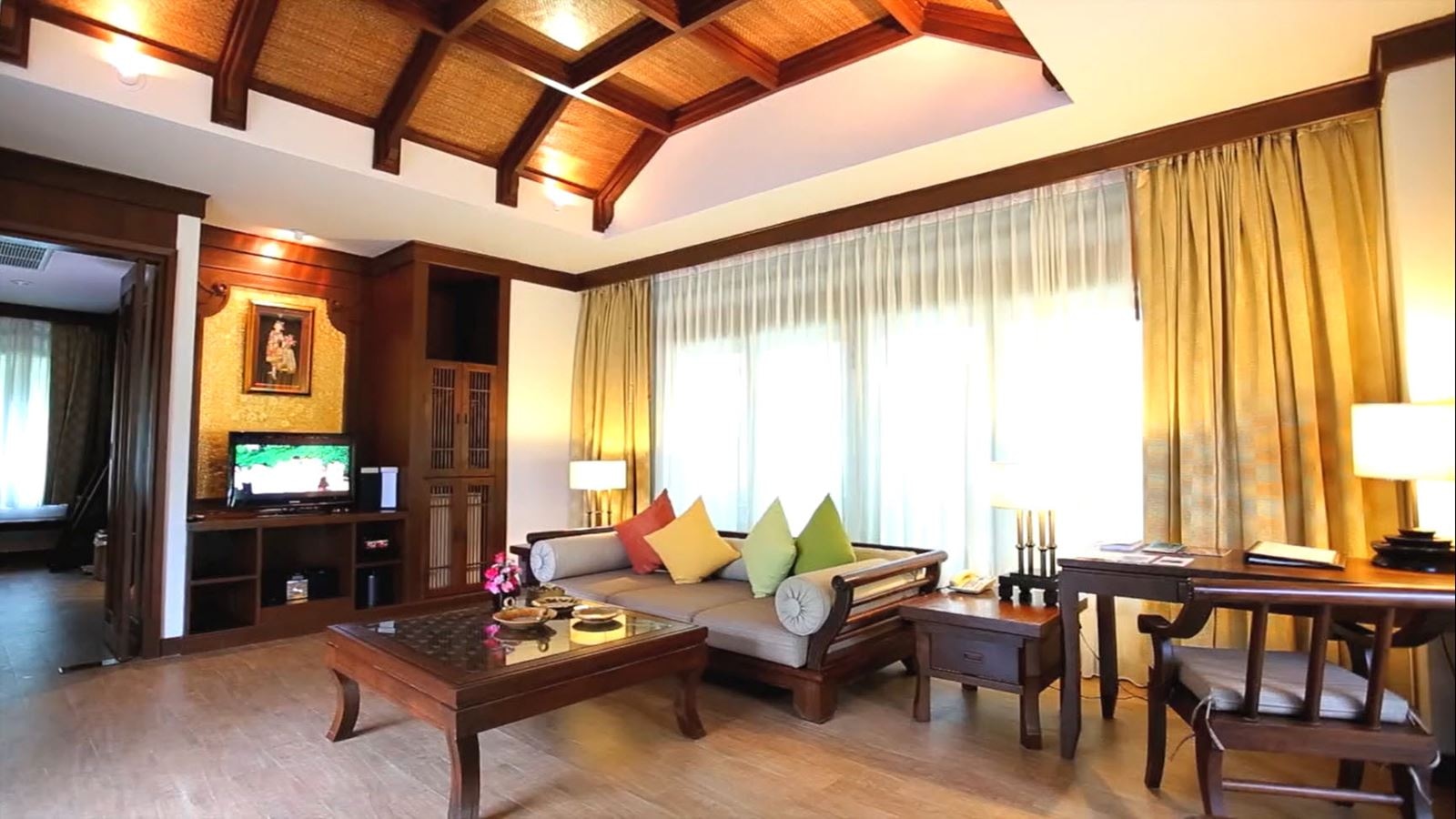 rooms-pool-villa-suite