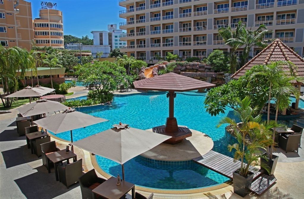 general-main-building