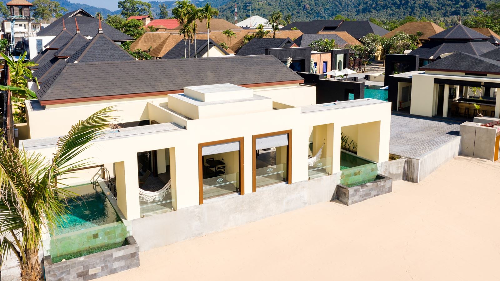 rooms-beachfront-pool-villa