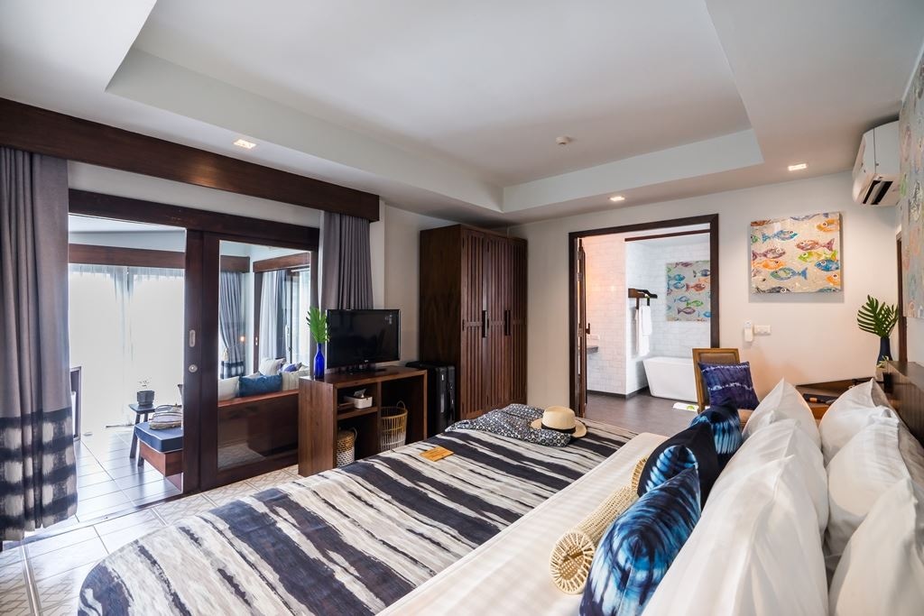 rooms-2bedroom-sea-breeze-pool-villa