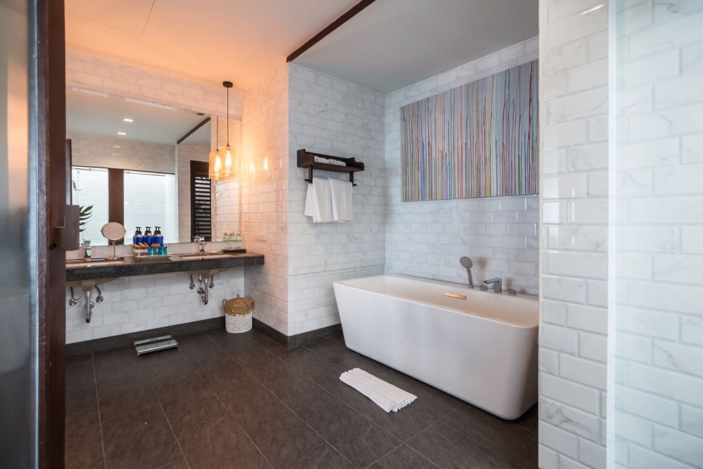 rooms-2bedroom-beachfront-pool-villa