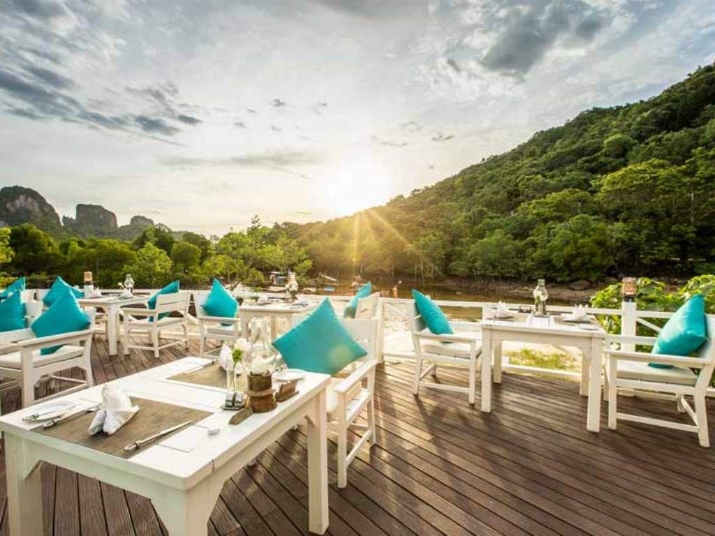 restaurants-the-beach-house