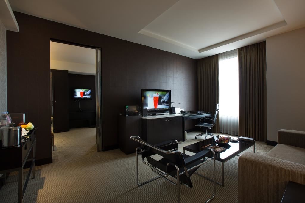 rooms-executive-club