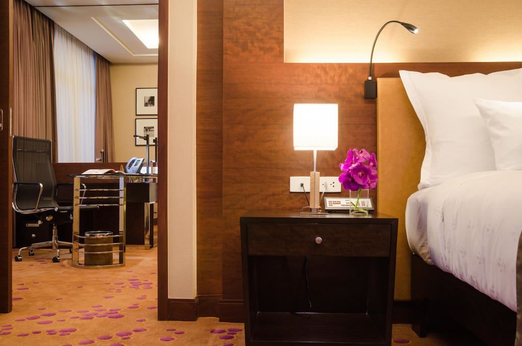 rooms-executive-suite