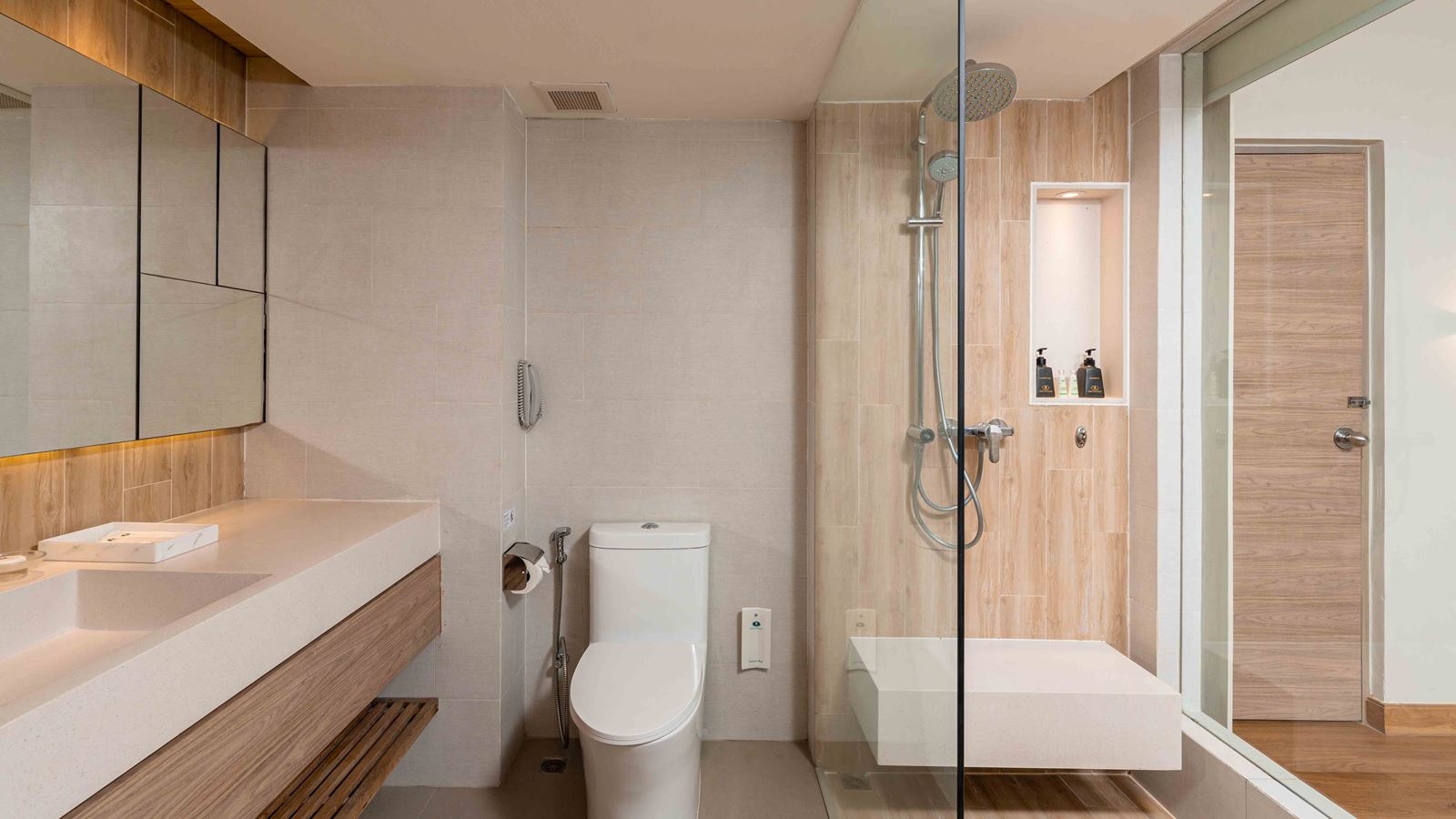 rooms-standard-no-view-no-balcony-2nd-child-share-bed