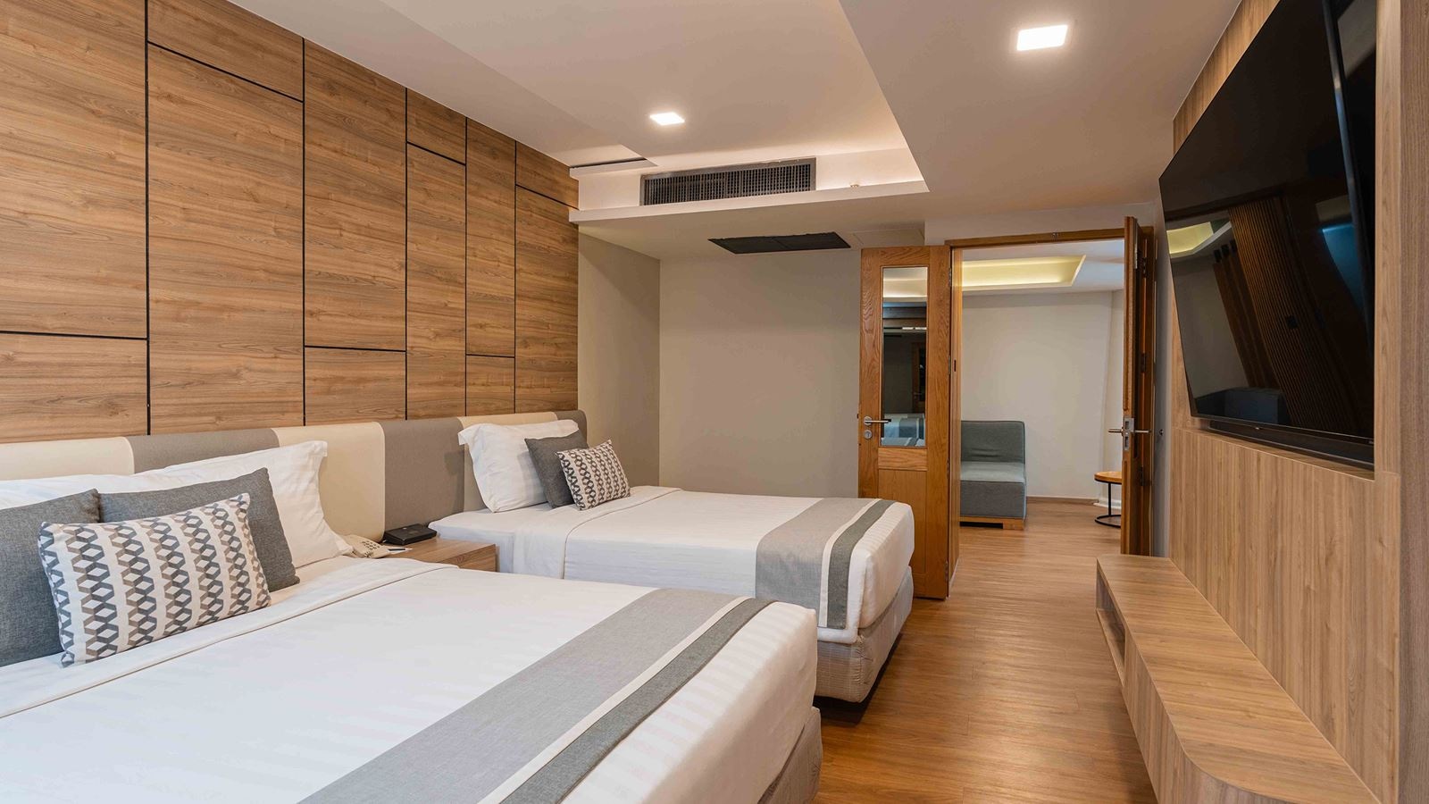 rooms-family-suite-2-bedrooms