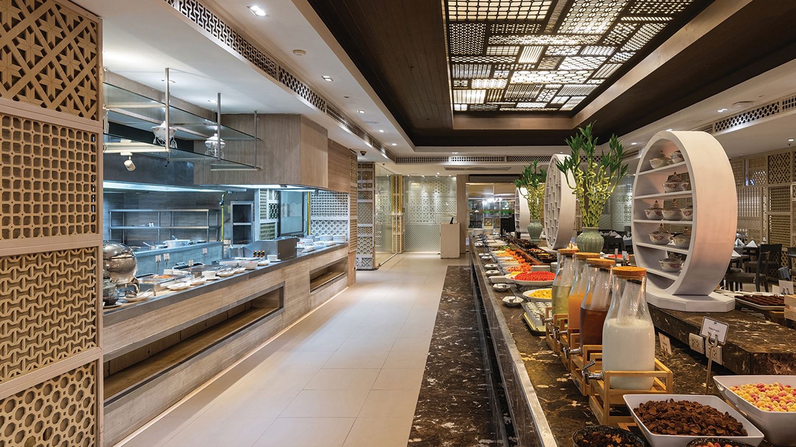 restaurants-bualuang-restaurant