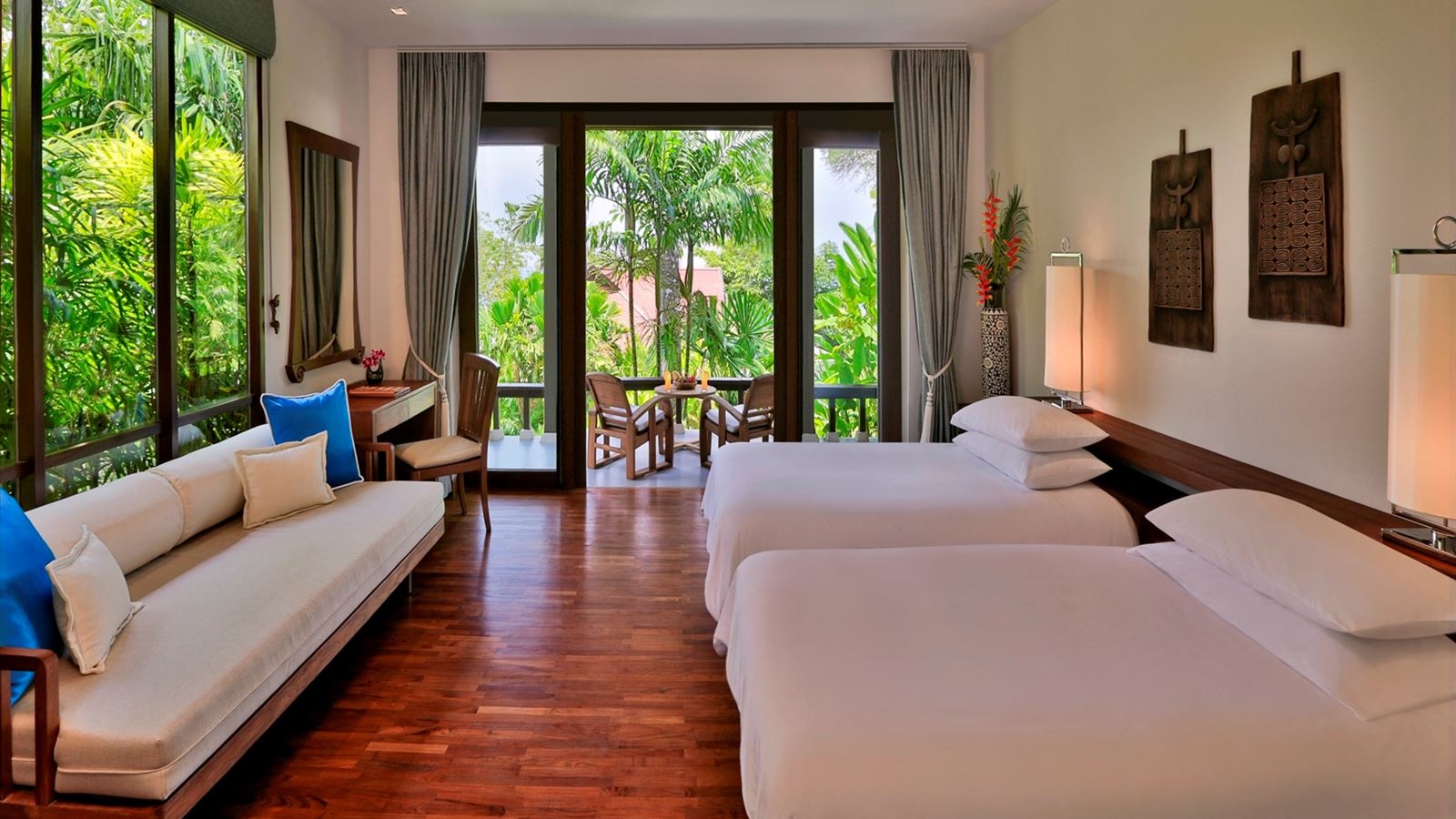 rooms-pavilion-suite-two-bedrooms-with-garden-view