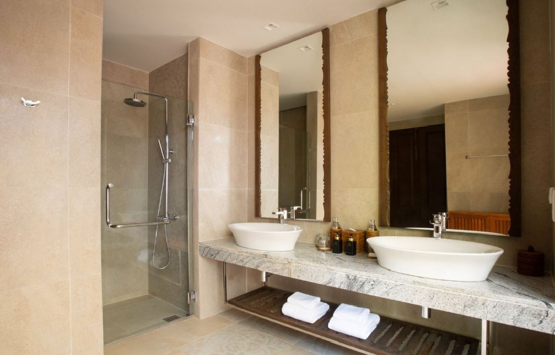 rooms-beachside-private-pool-villa-two-bedrooms