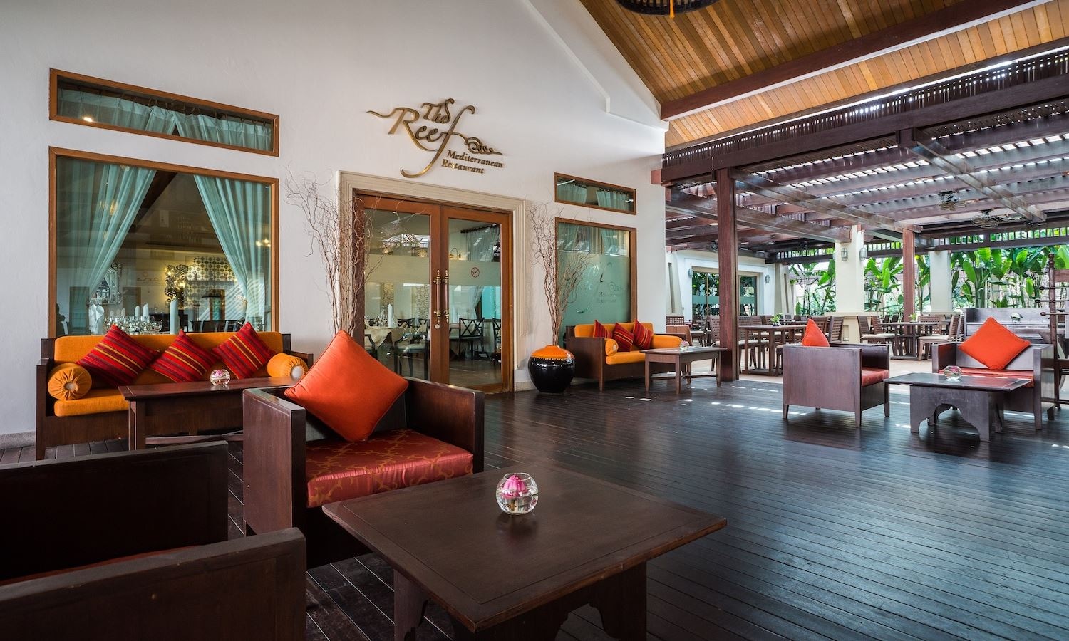 restaurants-the-reef-mediterranean-restaurant