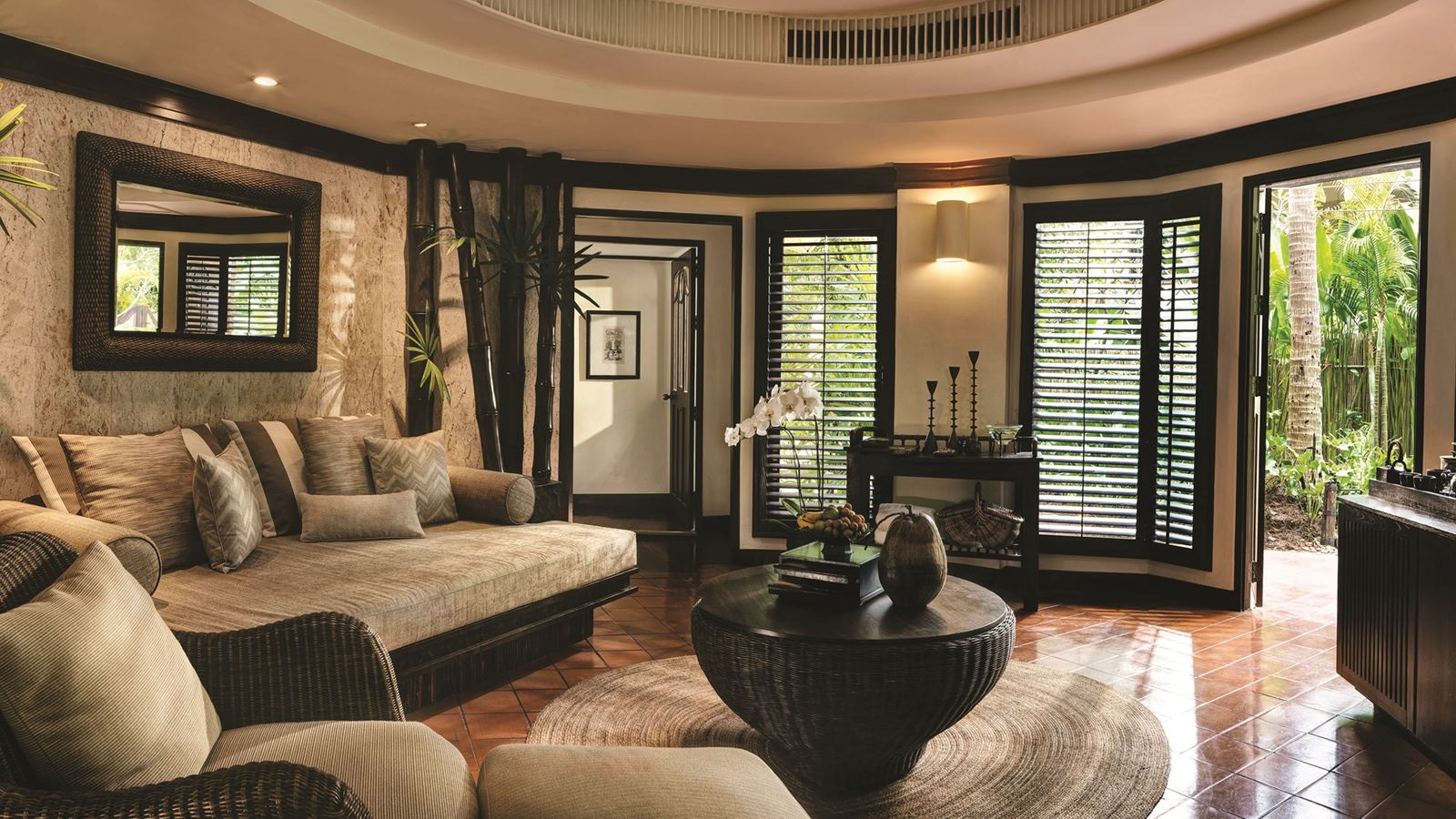 rooms-family-villa-with-pool