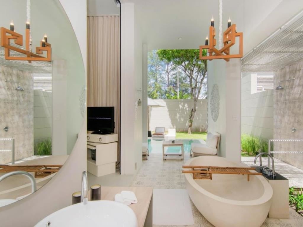 rooms-garden-pool-villa