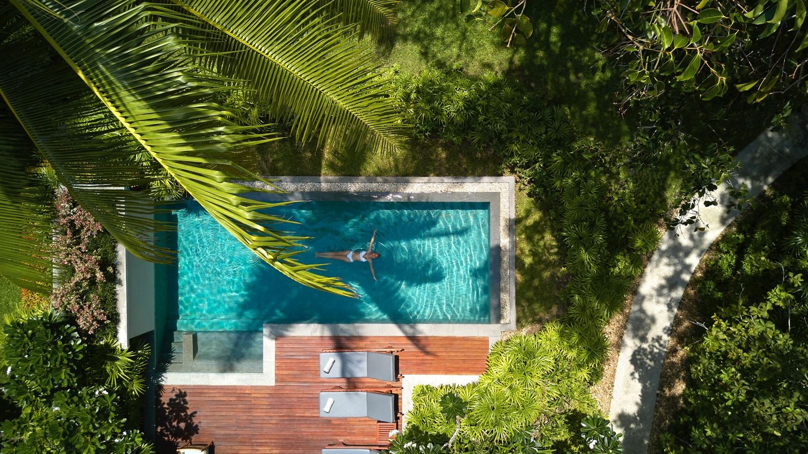 rooms-two-bedroom-deluxe-beachfront-pool-villa