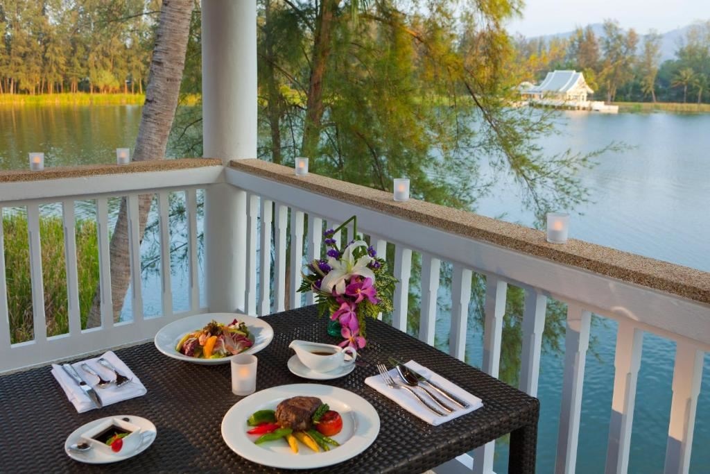 rooms-two-bedroom-island-duplex