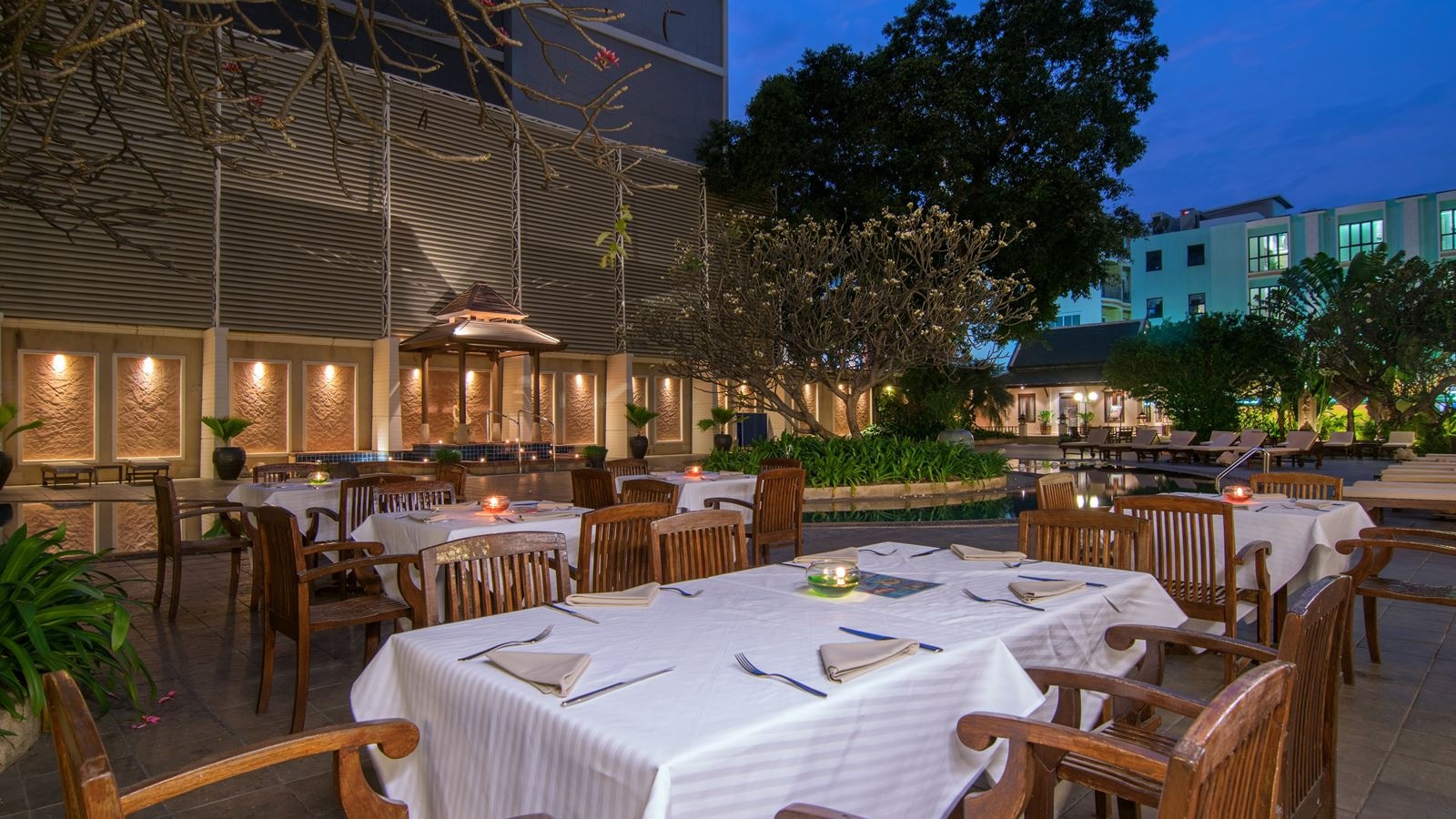 restaurants-garden-terace-restaurant