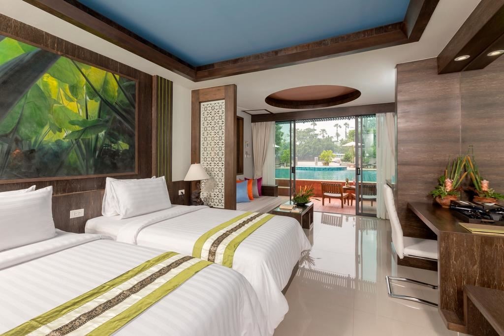 rooms-grand-deluxe-pool-access
