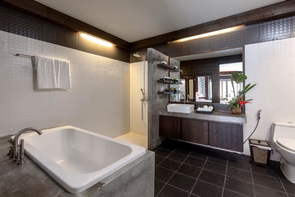 rooms-grand-deluxe-pool-access