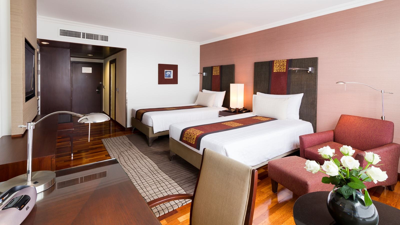 rooms-executive-room