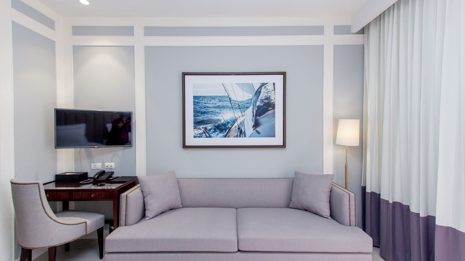 rooms-deluxe-sea-view