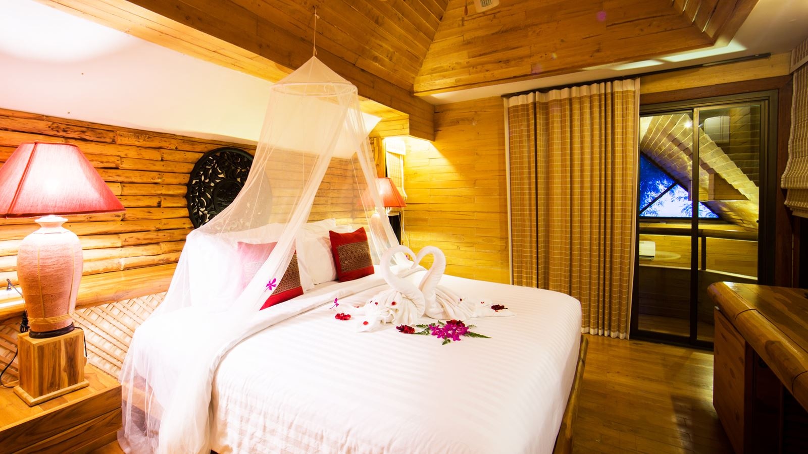 rooms-beach-spa-villa