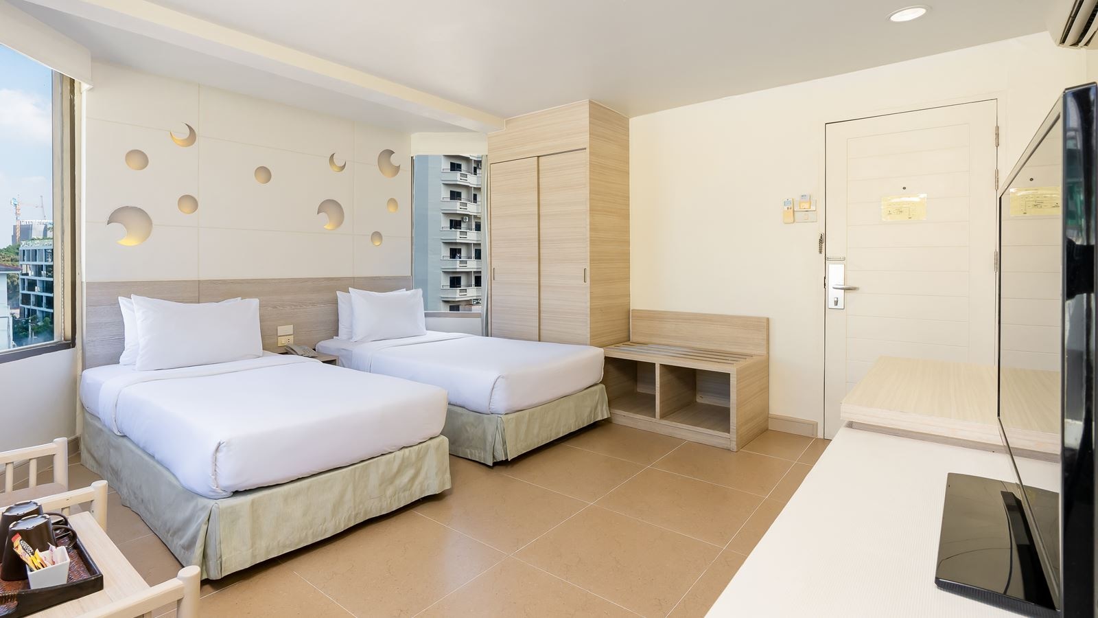 rooms-standard--located-at-tower-wing