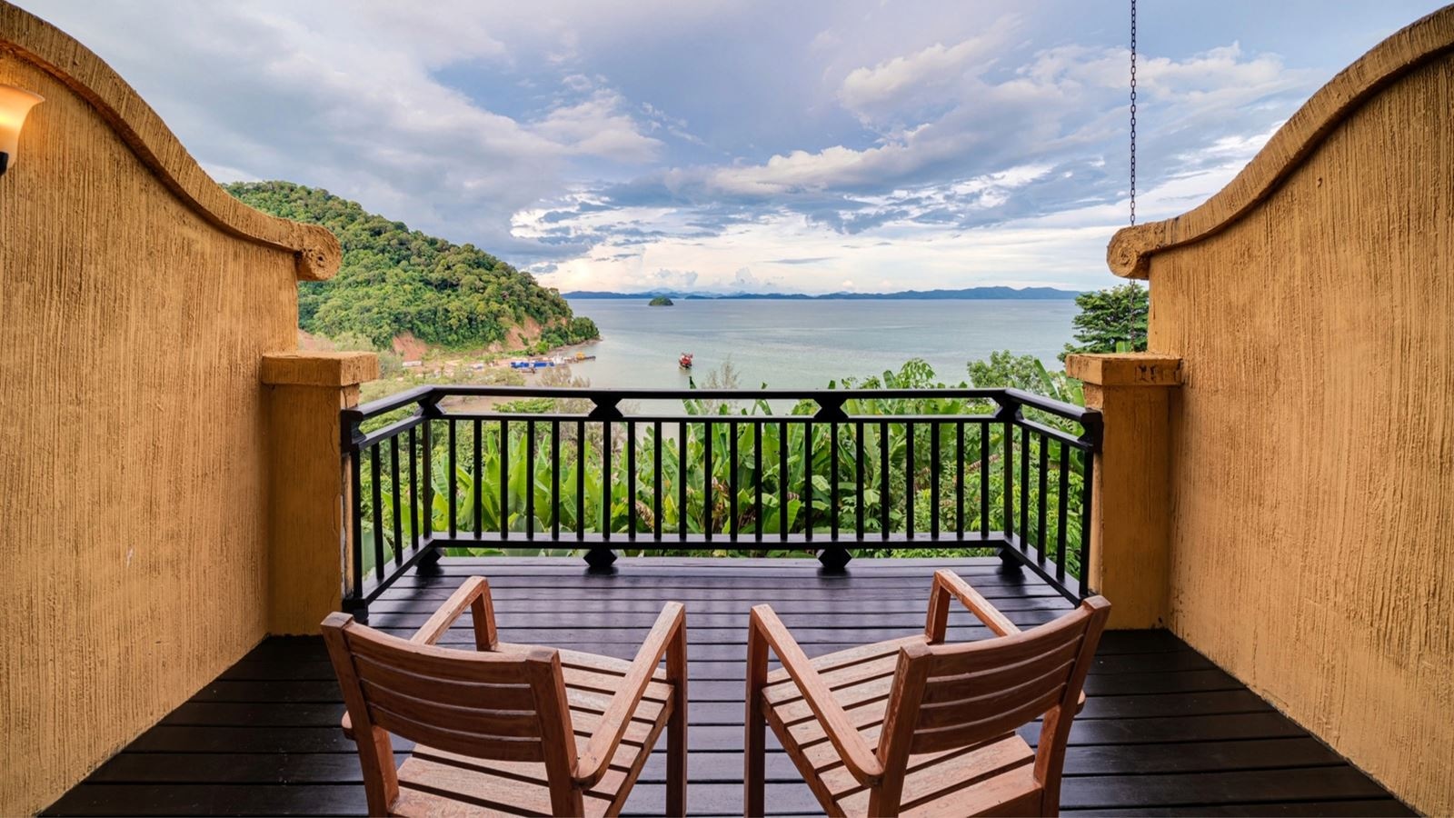 rooms-super-deluxe-sea-view-double-bed