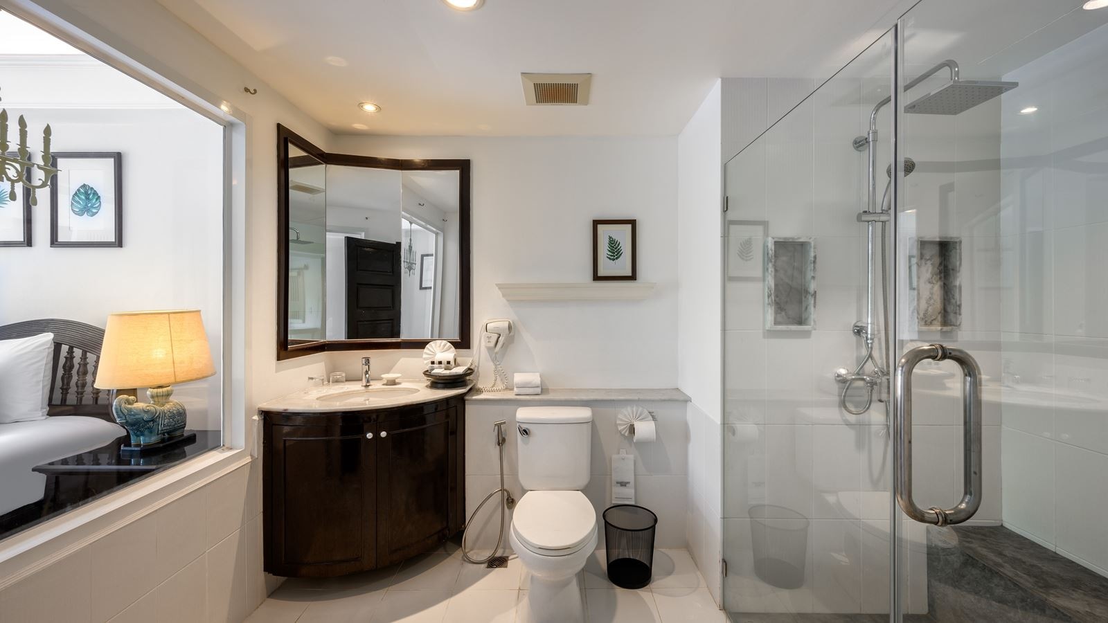 rooms-deluxe-terrace-garden-access