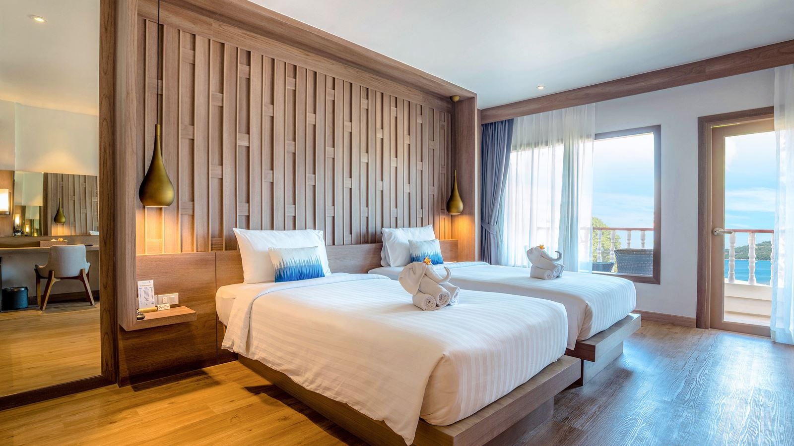 rooms-grand-deluxe-sea-view