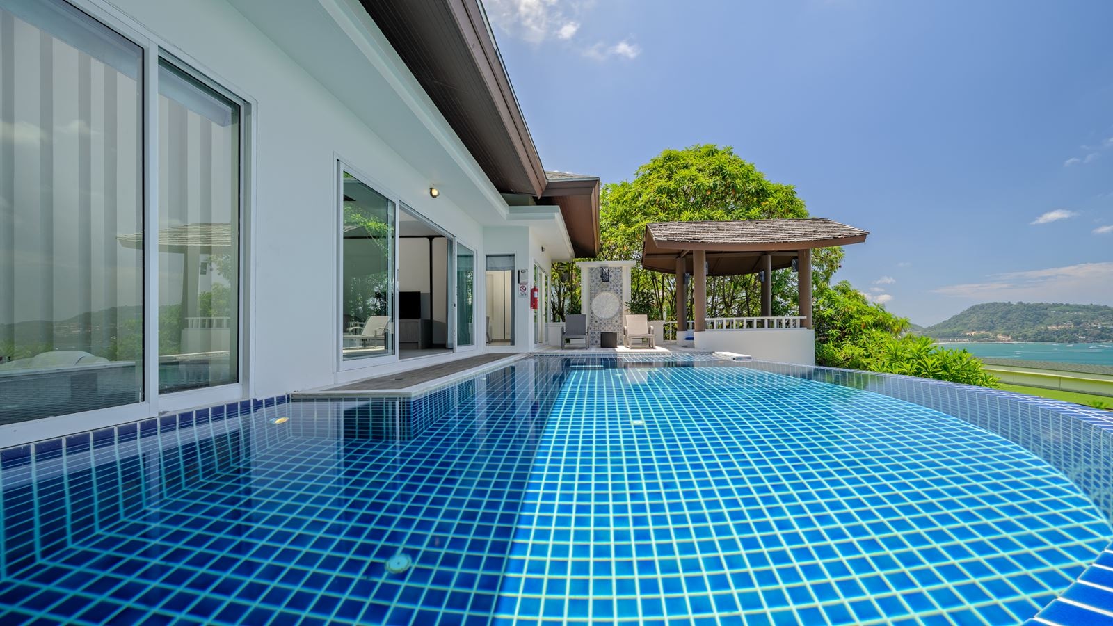rooms-1-bedroom-pool-villa