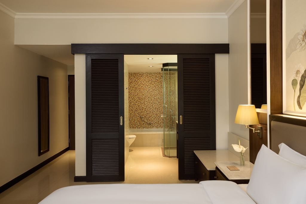 rooms-deluxe-lagoon-view