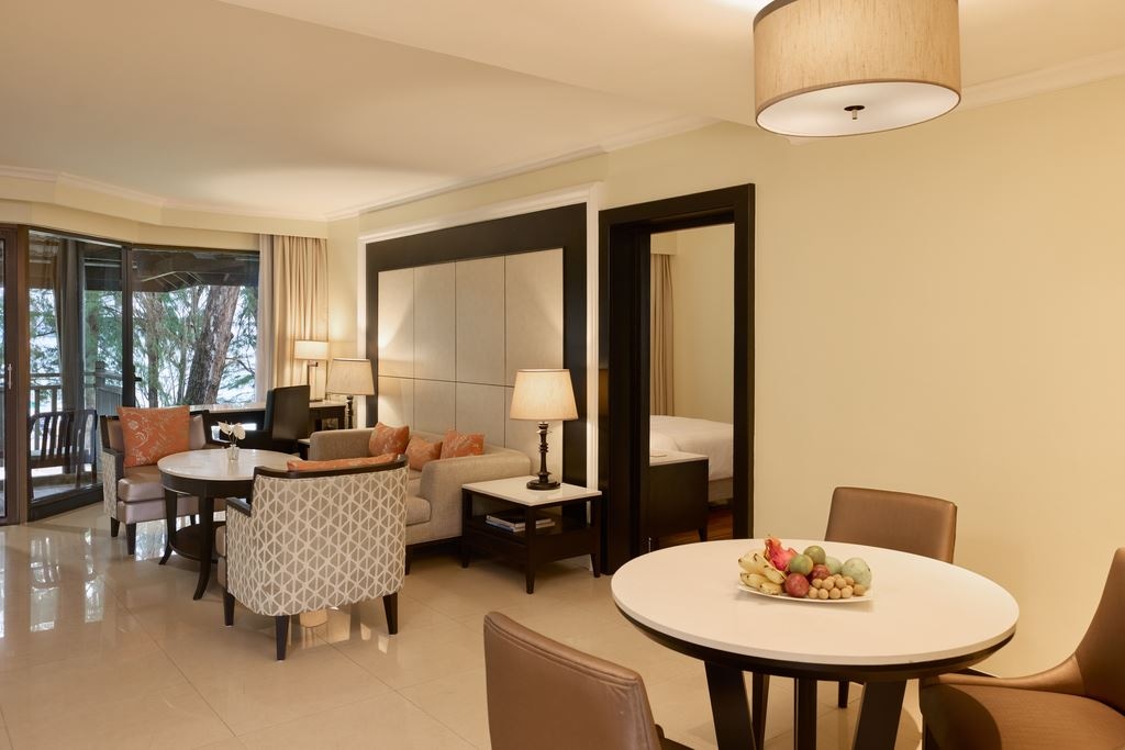 rooms-landmark-suite