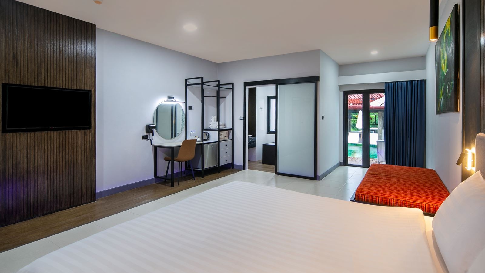 rooms-deluxe-pool-access