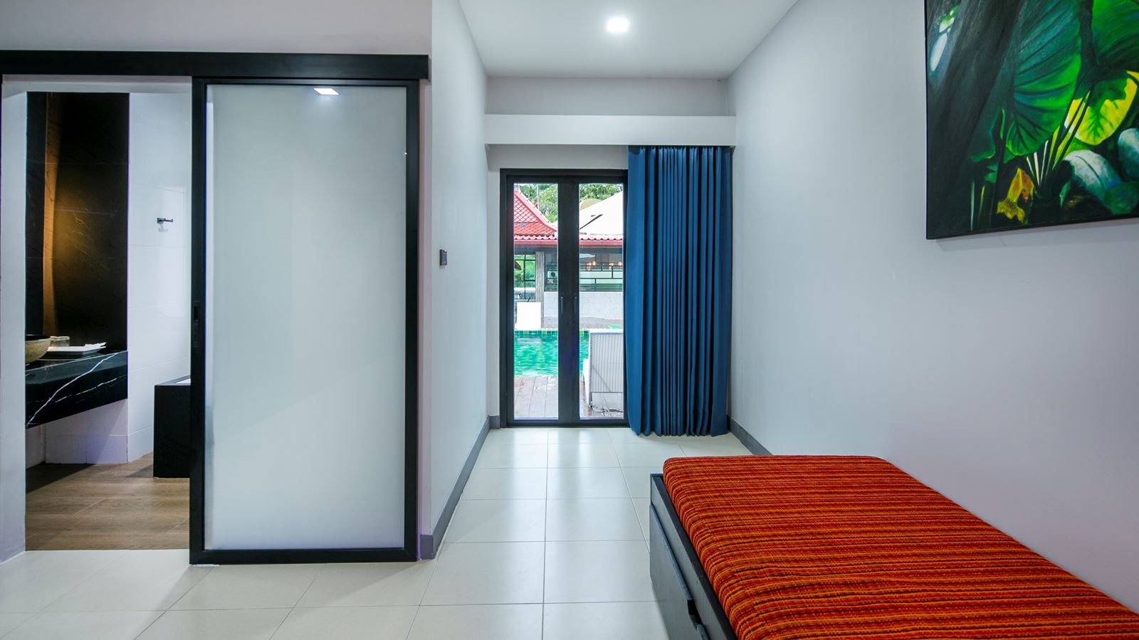 rooms-deluxe-pool-access