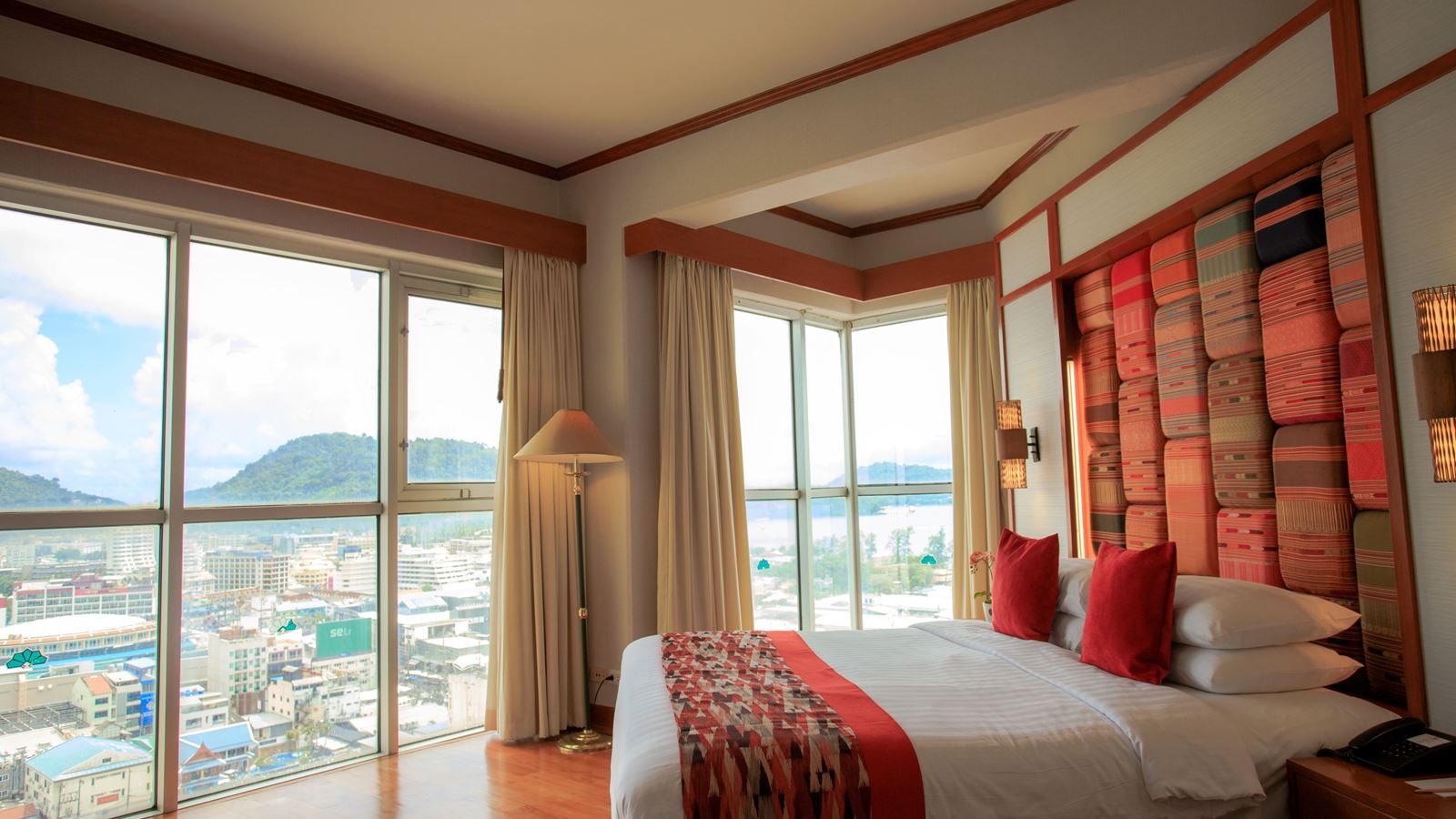 rooms-paradise-suite