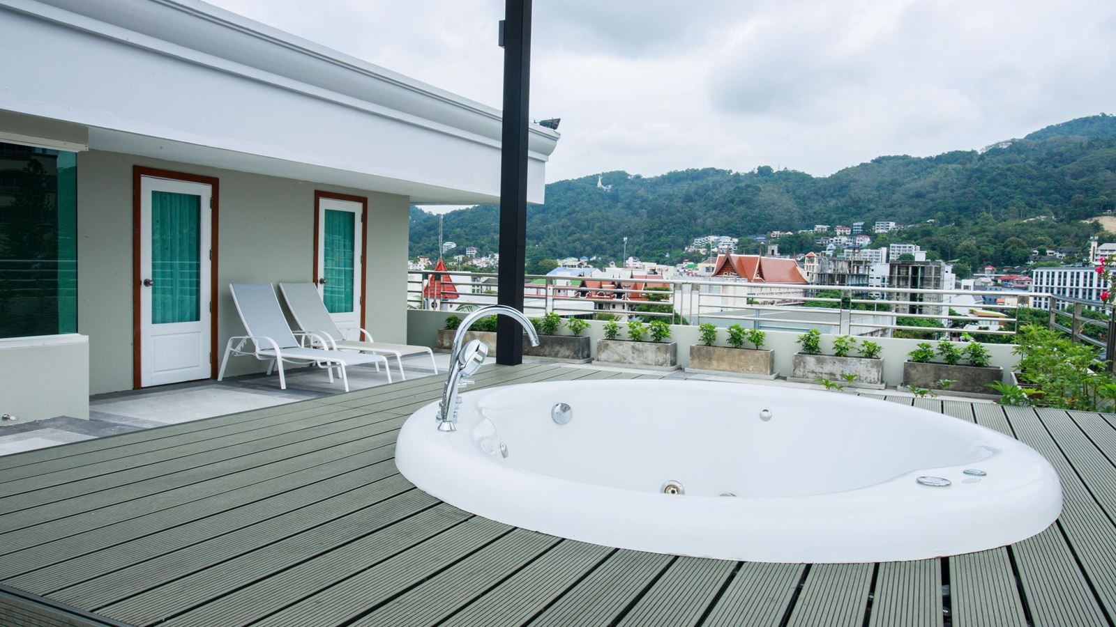 rooms-royal-executive-suite-2-bed-room