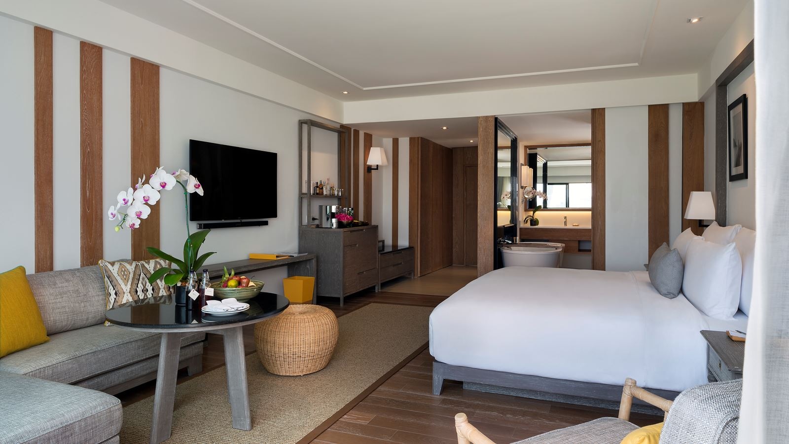 rooms-ocean-view-suite