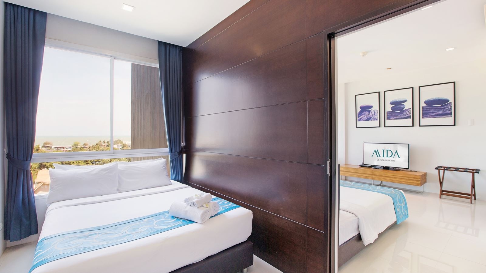 rooms-deluxe-2-bedrooms-family