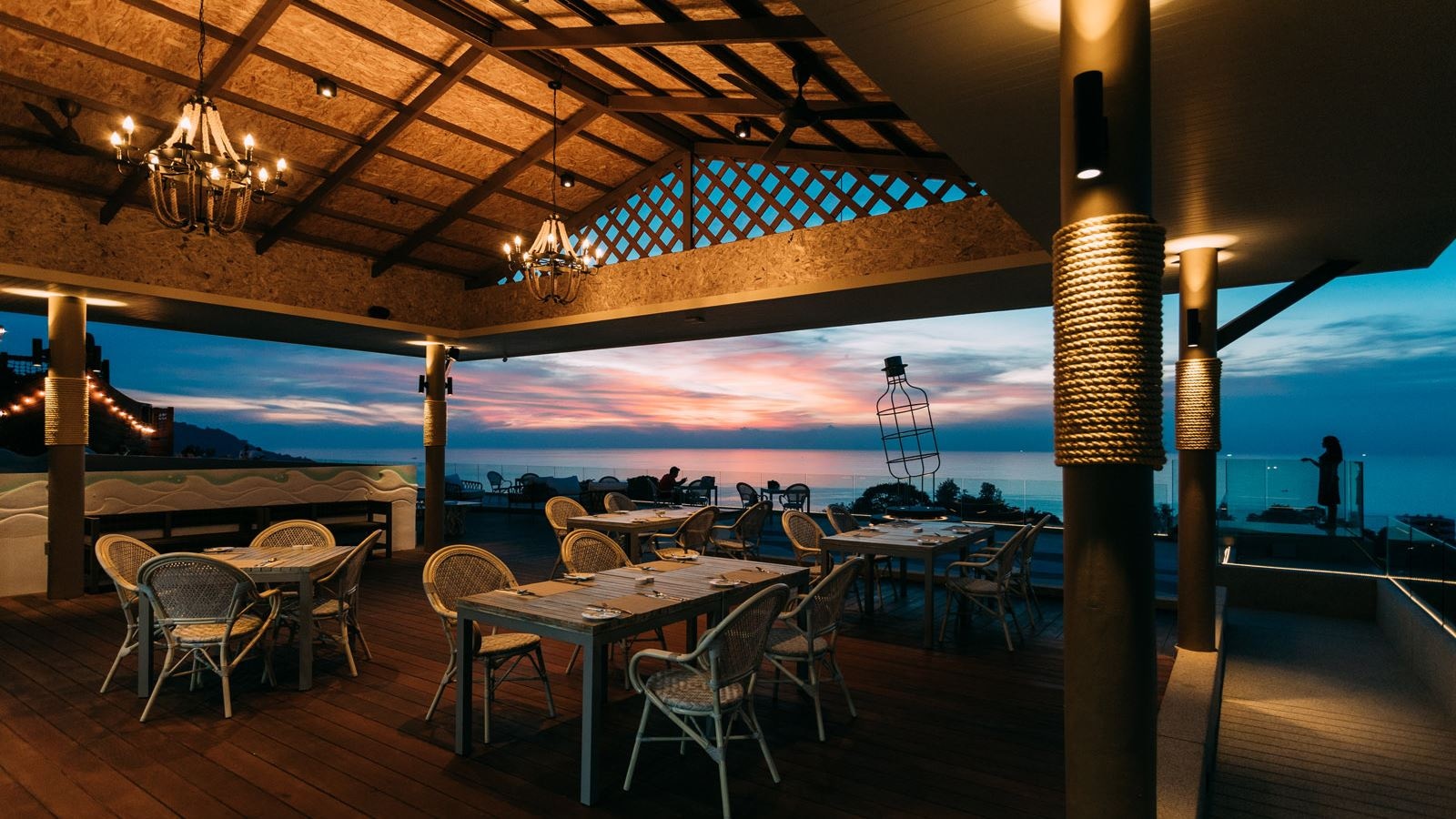 restaurants-sea-in-the-sky-bar--viewpiont