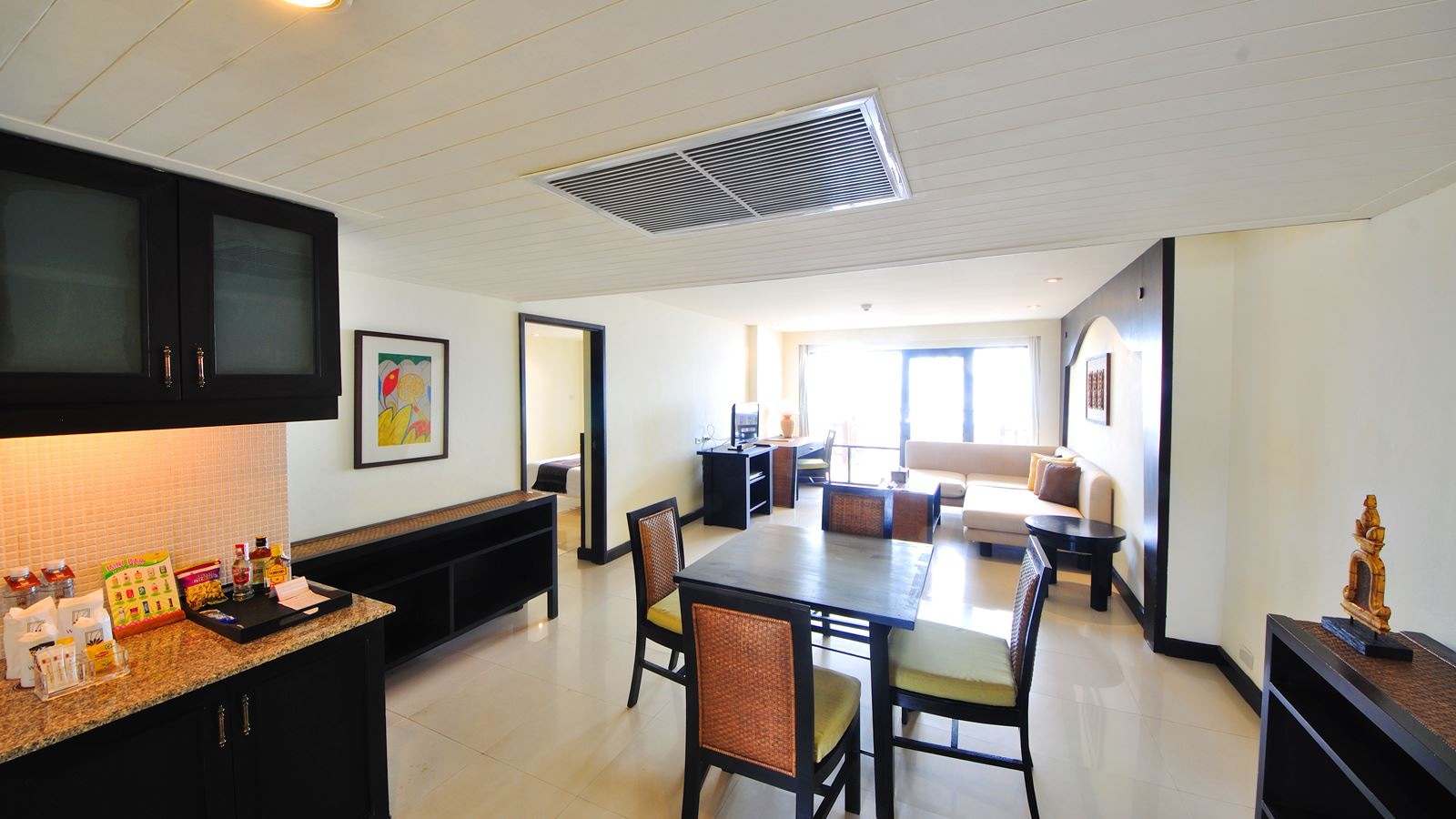 rooms-executive-suite