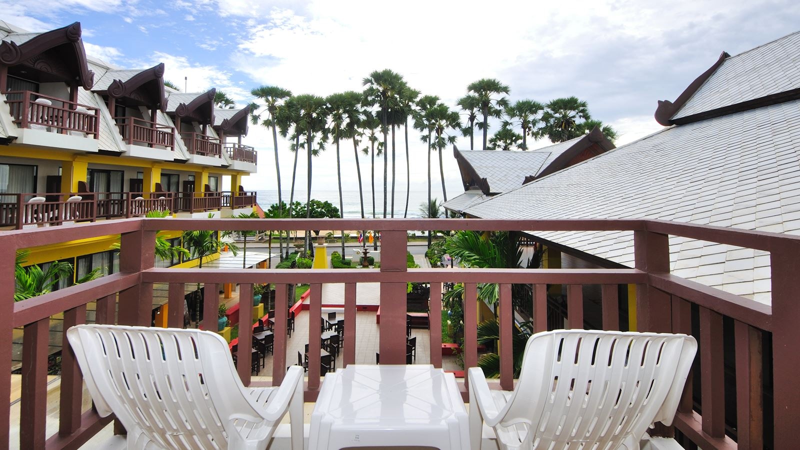 rooms-executive-suite