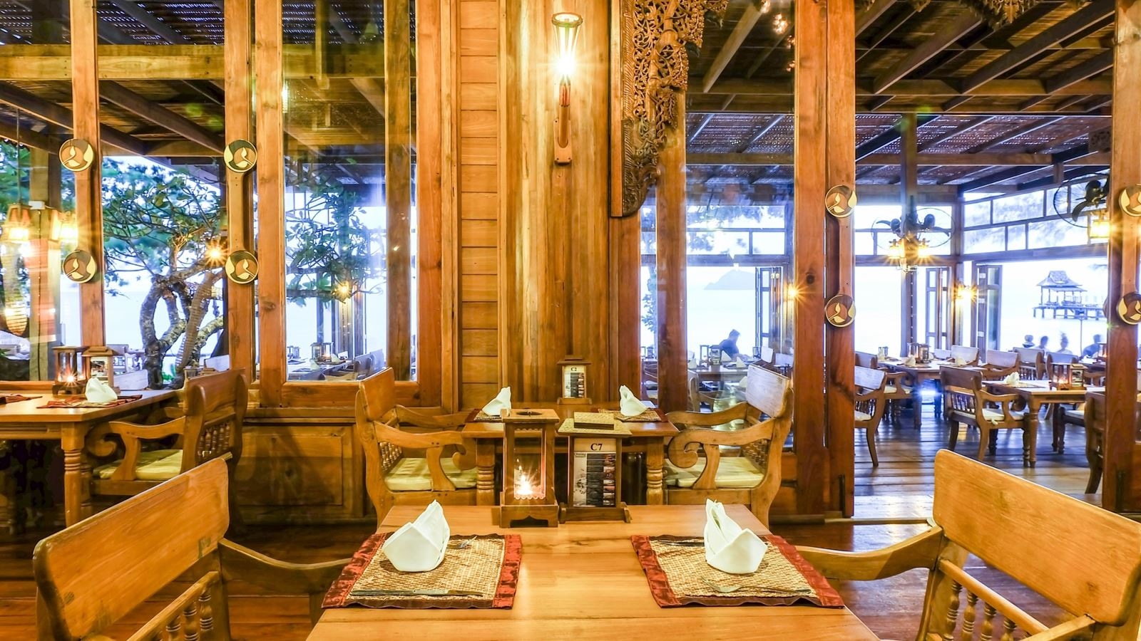 restaurants-chantara-restarant