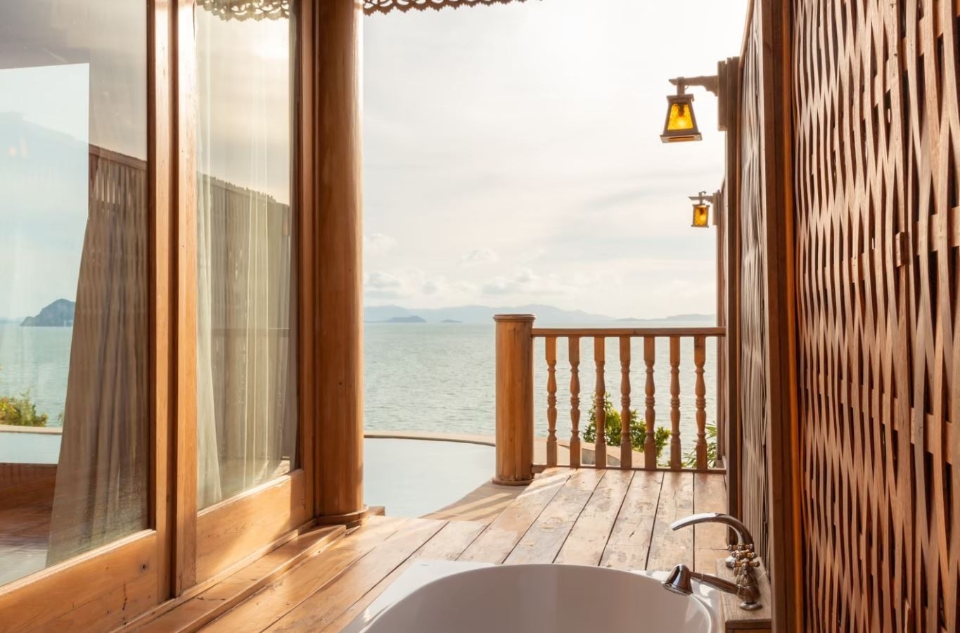 rooms-seawater-pool-villa