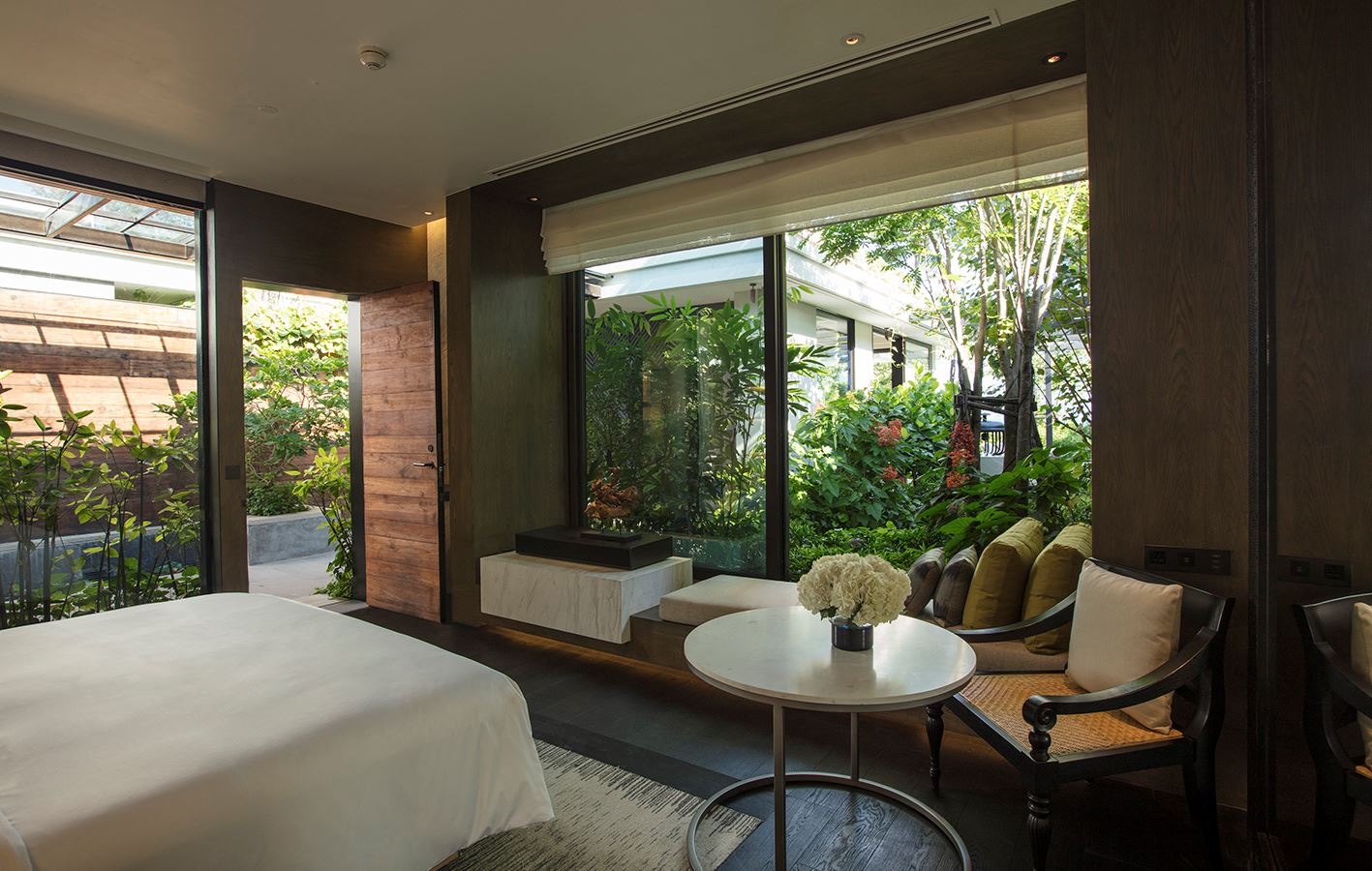 rooms-beachfront-pool-villa