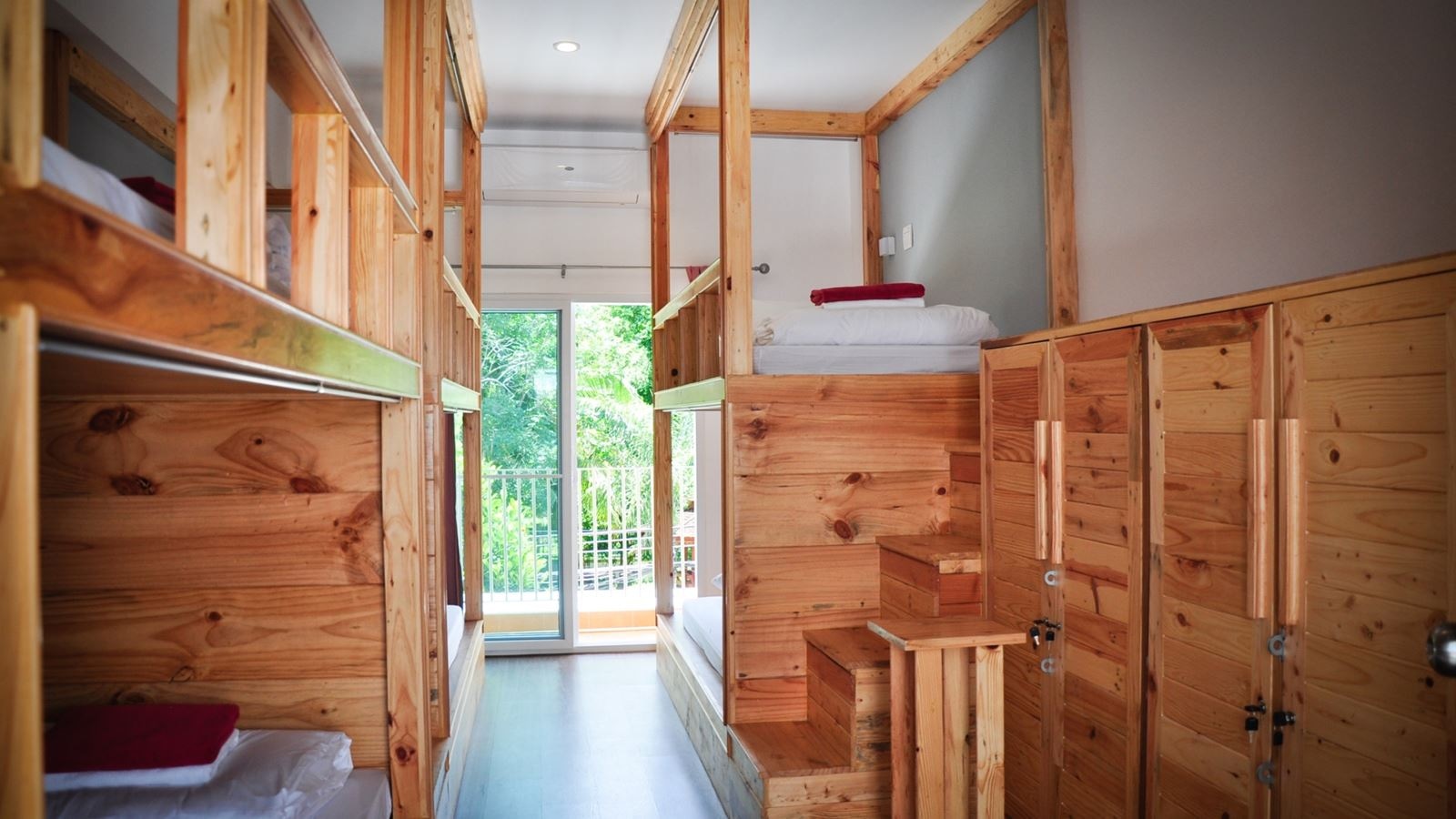 rooms-mixed-dormitory