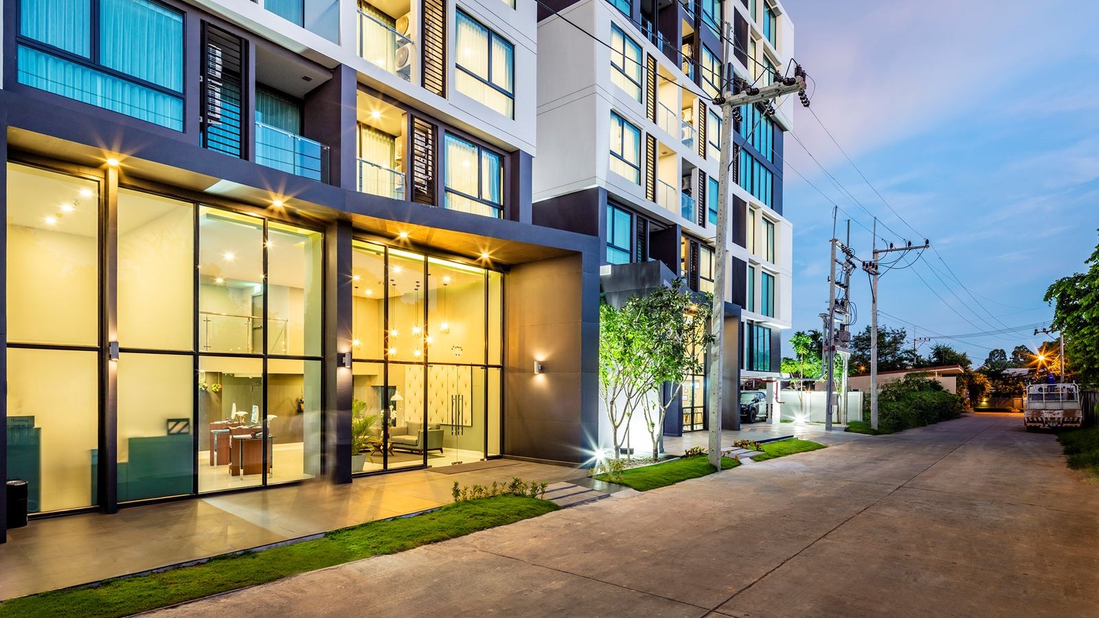 general-main-building